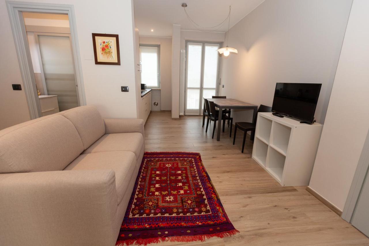 Appartement Rossini15 - Garage Privato à Alba  Extérieur photo